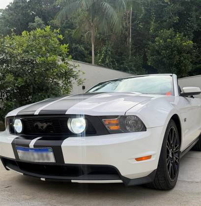 FORD MUSTANG 4.6 GT PREMIUM CONVERSÍVEL V8 24V GASOLINA 2P AUTOMÁTICO